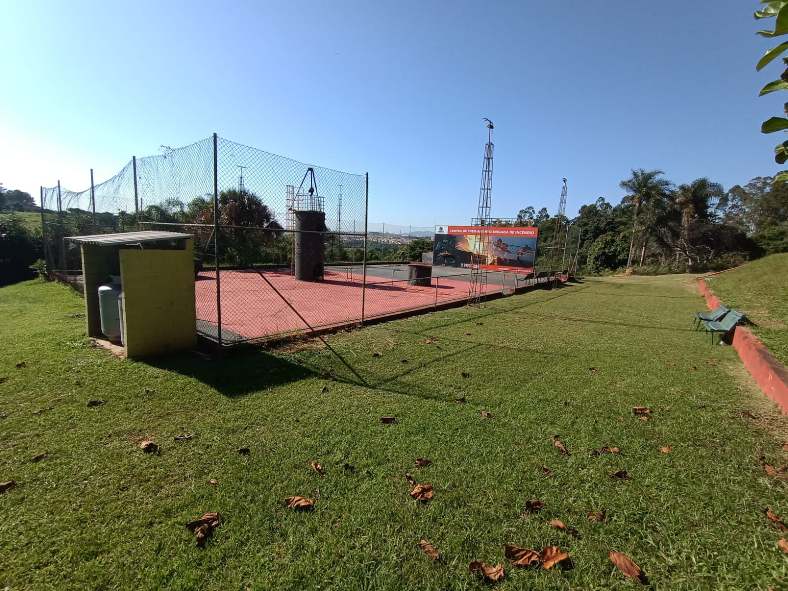 Pista de combate a incêndio com gás GLP no Centro de Treinamento Tecnoseg